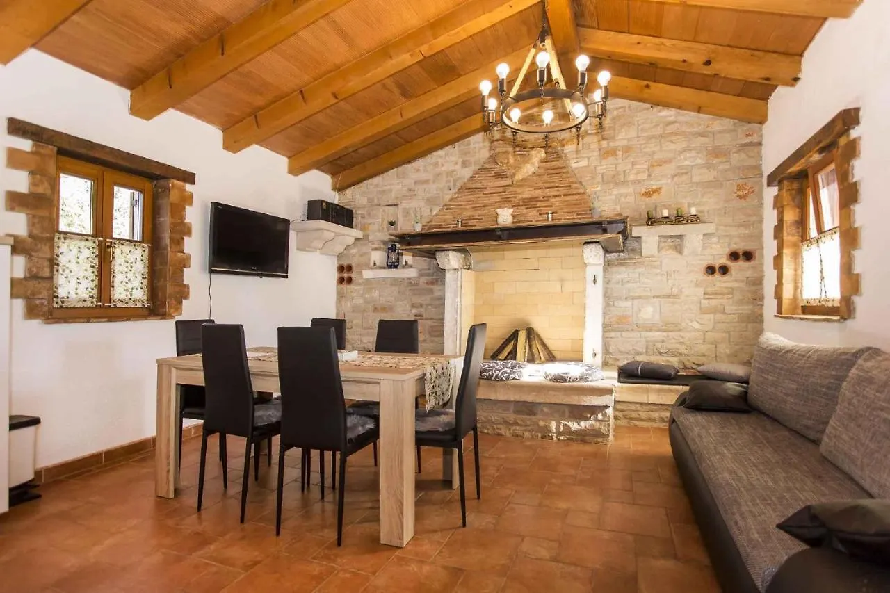 Holiday Home In Rovinj/Istrien 36983